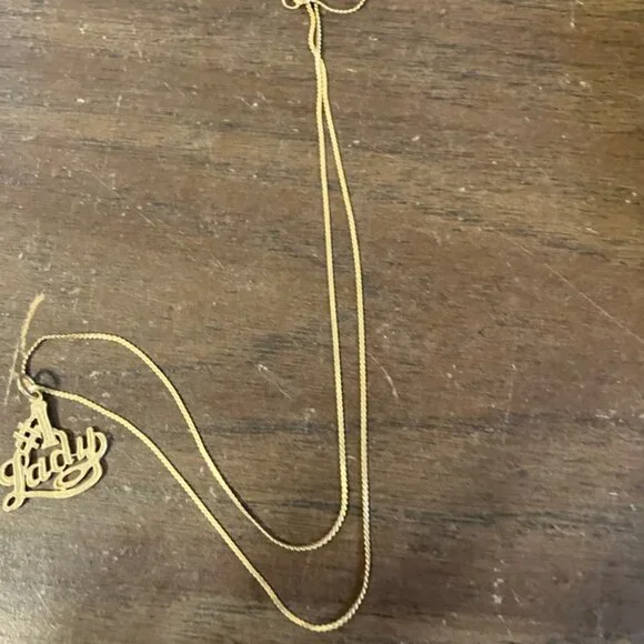#1 Lady 14kt Chain Pendant - Picture 3 of 3